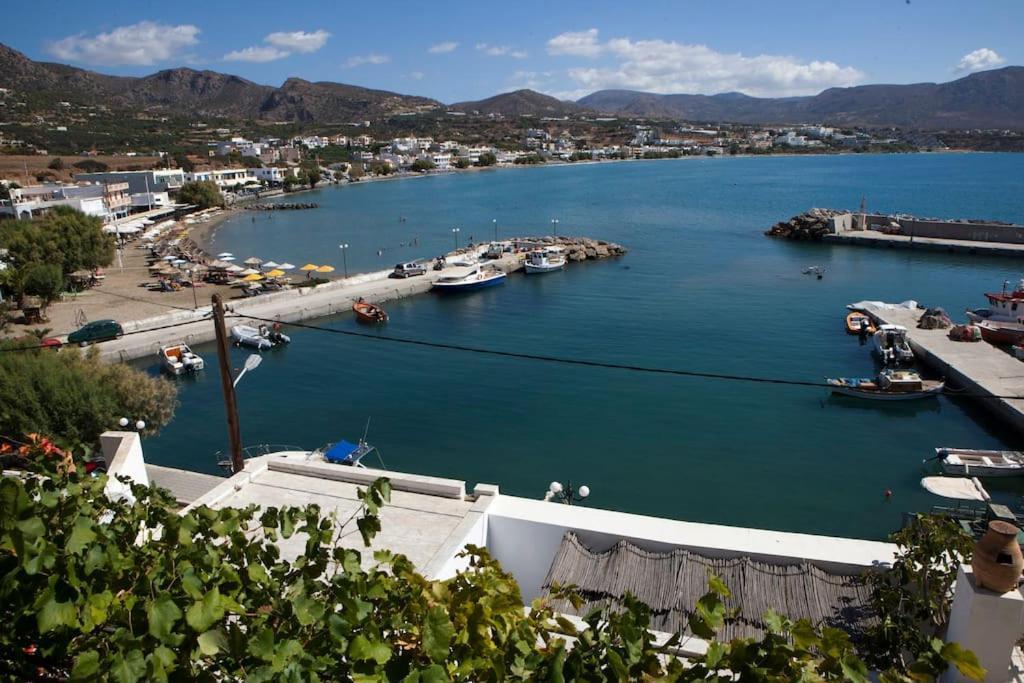 Εξοχη Και Θαλασσα Apartment Makry Gialos  Exterior photo
